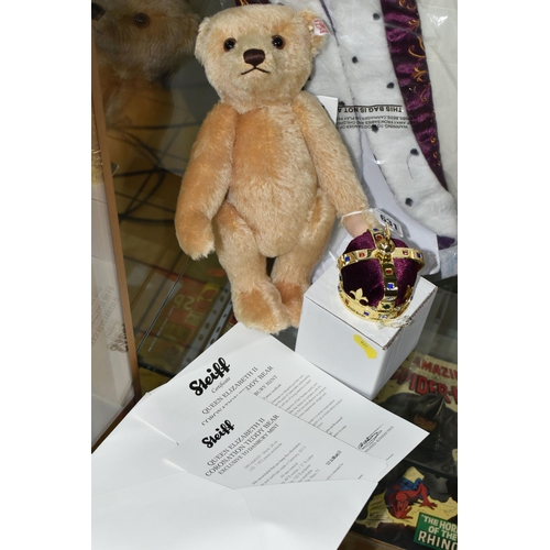 631 - A BOXED LIMITED EDITION STEIFF QUEEN ELIZABETH II CORONATION TEDDY BEAR, EXCLUSIVE TO DANBURY MINT, ... 