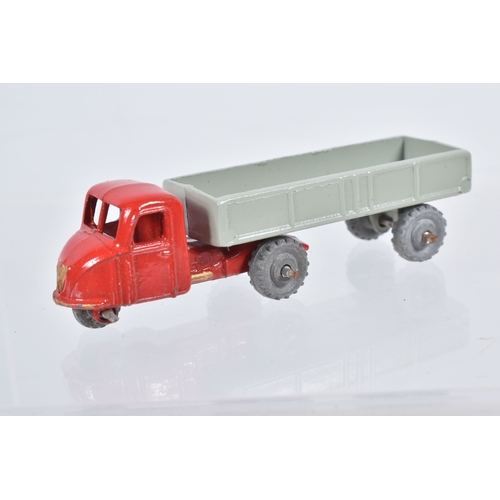 76 - TWO BOXED MOKO LESNEY MATCHBOX SERIES SCAMMELL MECHANICAL HORSE, No.10, earlier small version with r... 