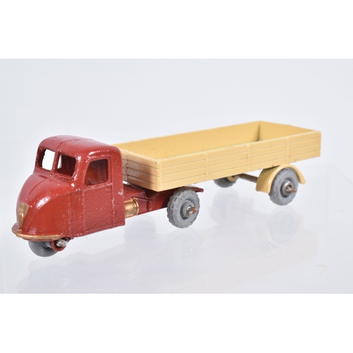 76 - TWO BOXED MOKO LESNEY MATCHBOX SERIES SCAMMELL MECHANICAL HORSE, No.10, earlier small version with r... 