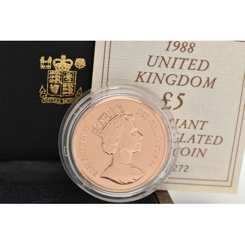 15 - A UK BRILLIANT UNCIRCULATED £5 GOLD COIN 1988, struck in 22ct gold, 39.94 grams, 36.02mm diameter, i... 