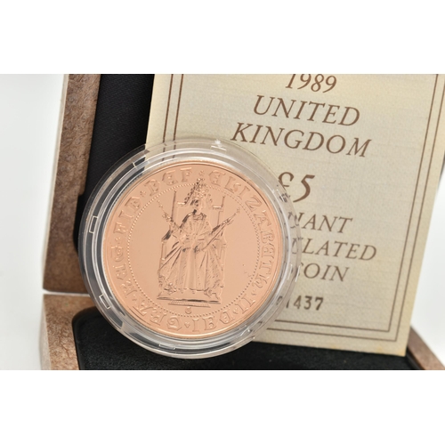 16 - A UK BRILLIANT UNCIRCULATED £5 GOLD COIN 1989, struck in 22ct gold, 39.94 grams, 36.02mm diameter, i... 