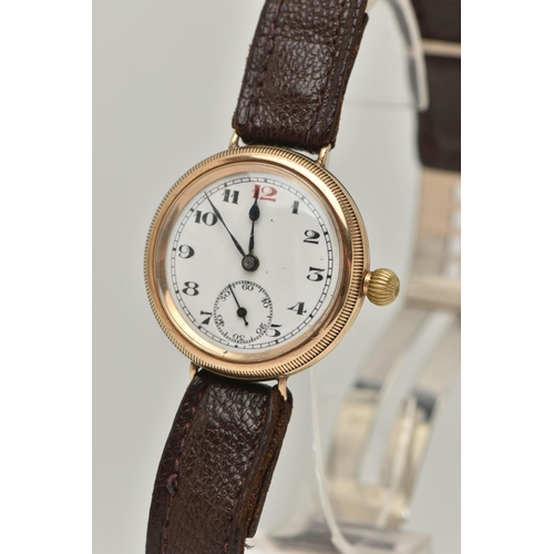 64 - A GENTS 9CT GOLD, EARLY 20TH CENTURY TRENCH WATCH, manual wind, round white dial, Arabic numerals, s... 