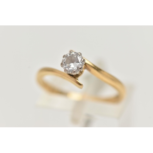 125 - AN 18CT GOLD SINGLE STONE DIAMOND RING, round brilliant cut diamond, estimated diamond weight 0.30ct... 