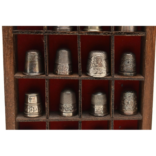 178 - FOURTEEN SILVER THIMBLES AND OTHERS, two hallmarked 'Charles Horner' Chester, twelve with full silve... 