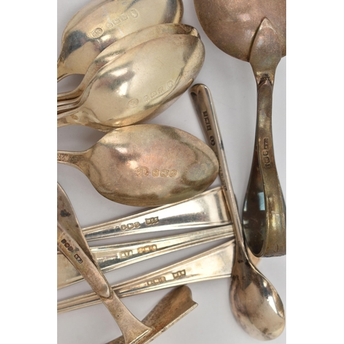 187 - A SELECTION OF SILVER FLATWARE, to include a set of six Mappin & Webb coffee spoons, hallmark for Sh... 