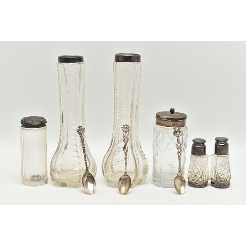 189 - A SELECTION OF SILVER TOPPED GLASS ITEMS, to include a novelty salt and pepper shaker, designed as c... 