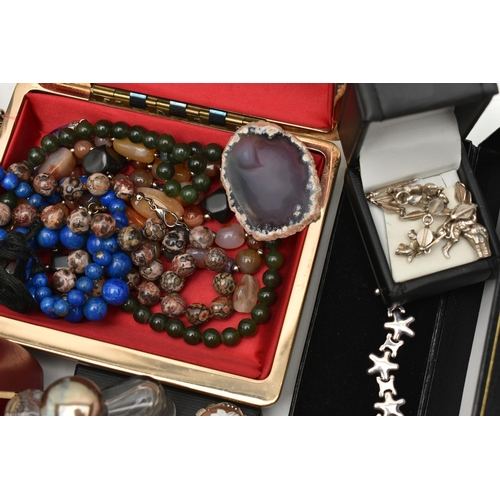 197 - ASSORTED SILVER AND COSTUME JEWELLERY, to include a white metal quartz cabochon ring, stamped 925, a... 