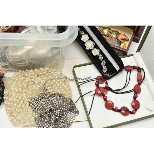 208 - A BOX OF ASSORTED COSTUME JEWELLERY AND ITEMS, to include beaded necklaces, earrings, rings, bracele... 