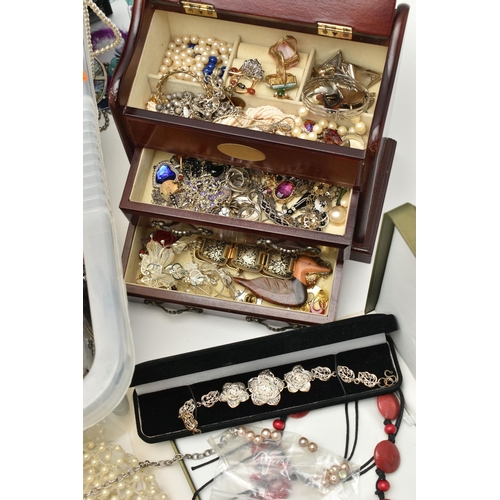 208 - A BOX OF ASSORTED COSTUME JEWELLERY AND ITEMS, to include beaded necklaces, earrings, rings, bracele... 