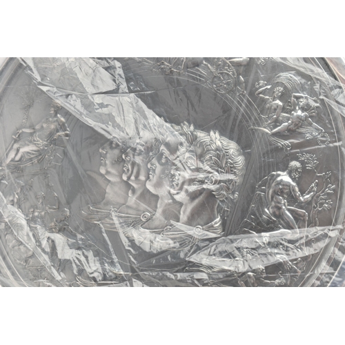 211 - THE WATERLOO SALVER OF WELLINGTONS VICTORY, Pistrucci's Waterloo Medal in Sterling Silver, approxima... 