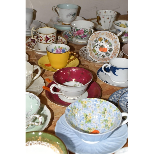 331 - A QUANTITY OF NAMED TEAWARE, comprising a Shelley 'Crochet' pattern trio, an Elizabethan 'Versailles... 