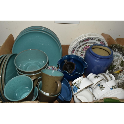 351 - FOUR BOXES AND LOOSE DINNER WARE AND OTHER CERAMICS, to include nine pieces of Wedgwood Blue Siam, s... 