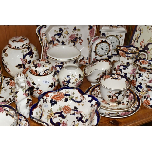 358 - A LARGE QUANTITY OF MASON'S MANDALAY PATTERN TABLEWARE, comprising a fruit bowl (cracked and crazed)... 