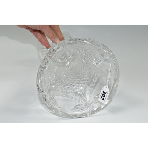 362 - A LARGE STUART CRYSTAL 'BEACONSFIELD' PATTERN VASE, height 37cm (1) (Condition Report: no obvious da... 