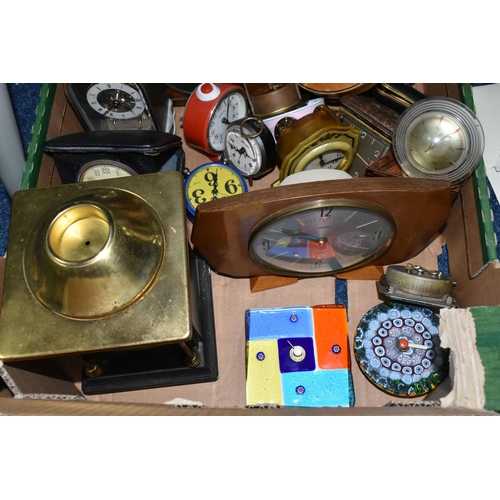 467 - ONE BOX OF CLOCKS, to include three mid-century wooden mantel clocks, a collection of alarm clocks, ... 