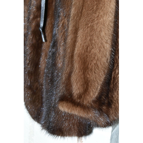 476 - A 1980'S  LADIES MINK FUR JACKET, made in England, approximate size UK 12/14 (1) (Condition Report: ... 