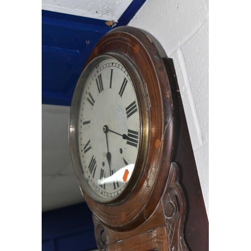 477 - A WOODEN WALL CLOCK, eight day striking with key and pendulum, height 65cm, clock winds (1) (Conditi... 