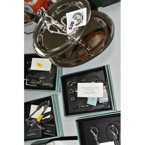 530 - A SELECTION OF BOXED AND UNBOXED DECORATIVE HOMEWARES ETC, comprising a Culinary Concepts glass bowl... 