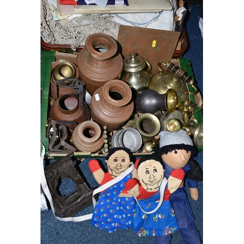 550 - A QUANTITY OF METAL WARES AND SUNDRY ITEMS ETC, to include  brass kettles, candlesticks and vases, c... 