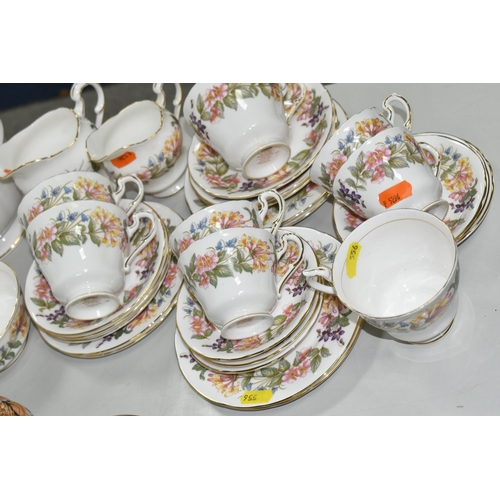 556 - A GROUP OF PARAGON 'COUNTRY LANE' PATTERN COFFEE AND TEAWARE, comprising  a cake plate, coffee pot, ... 