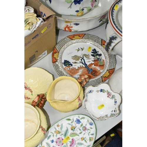 558 - ONE BOX AND LOOSE CERAMICS AND TABLE LINEN, to include a Corona ware 'Peonie' pattern wash bowl and ... 