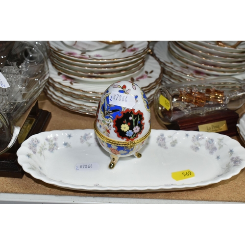 569 - A QUANITY OF LATE VICTORIAN AND LATER TEAWARE, TWO GLASS SHIPS IN BOTTLES AND OTHER CERAMICS, the la... 