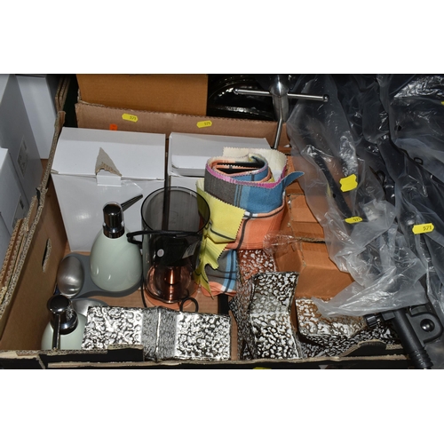 571 - THREE BOXES AND LOOSE  OF BOXED AND LOOSE MODERN DECORATIVE HOUSEHOLD AND UTILITARIAN ITEMS, includi... 