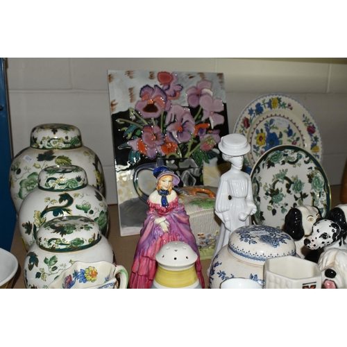 584 - A GROUP OF ROYAL CROWN DERBY, ROYAL DOULTON, MASONS IRONSTONE, BESWICK AND OTHER CERAMICS, ETC, incl... 