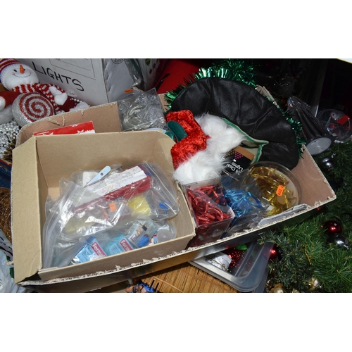 586 - A LARGE QTY OF CHRISTMAS DECORATIONS IN TEN BOXES AND LOOSE, including artificial wreaths, nativity ... 