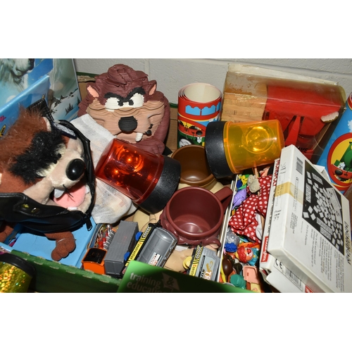 609 - TWO BOXES AND LOOSE TOYS AND GAMES ETC, to include a boxed drinking chess set, glass chess set, diec... 