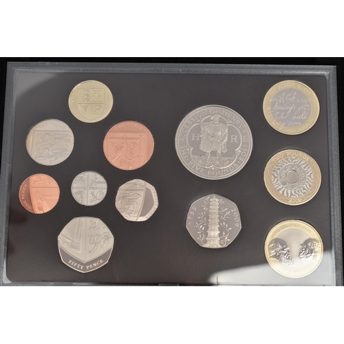 213 - A BOX OF MAINLY ROYAL MINT COINAGE, to include dual-dated 1993 presidency 50p in year set, a boxed 1... 