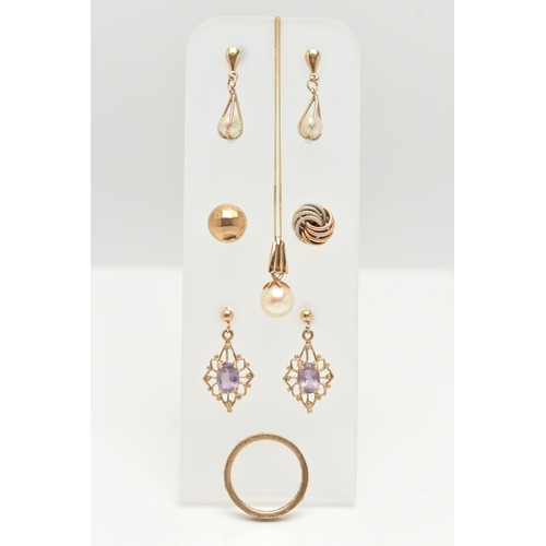 19 - A SELECTION OF JEWELLERY, to include a pair of imitation pearl drop earrings, a pair of 9ct gold ame... 