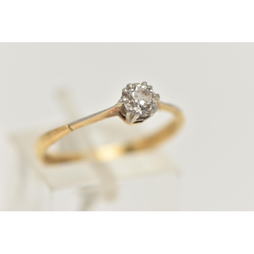 20 - A YELLOW METAL DIAMOND SINGLE STONE RING, round brilliant cut diamond, estimated diamond weight 0.30... 