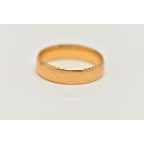 3 - A 22CT GOLD BAND RING, a plain polished band, approximate width 4.7mm, hallmarked 22ct London 1919, ... 