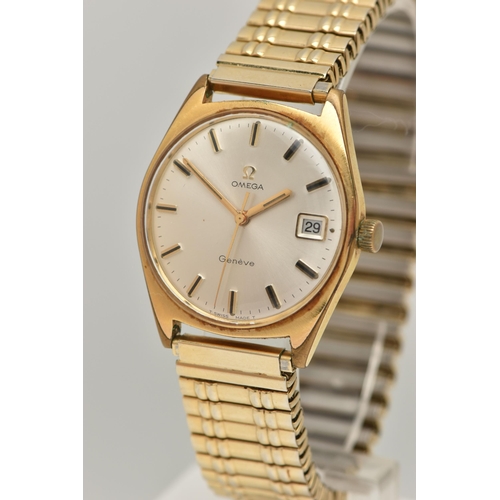 60 - A GENTS GOLD PLATED 'OMEGA' WRISTWATCH, round silver dial signed 'Omega, Geneve', baton markers, dat... 