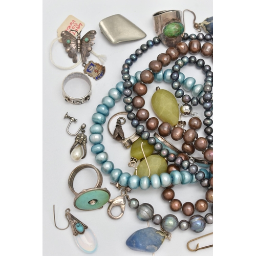 70 - A BAG OF ASSORTED JEWELLERY, to include a single 'Jorgen Jensen' clip on pewter earring, a pair of c... 