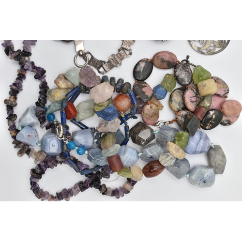 72 - A BAG OF ASSORTED SEMI-PRECIOUS GEMSTONE JEWELLERY AND WHITE METAL JEWELLERY, to include an amethyst... 