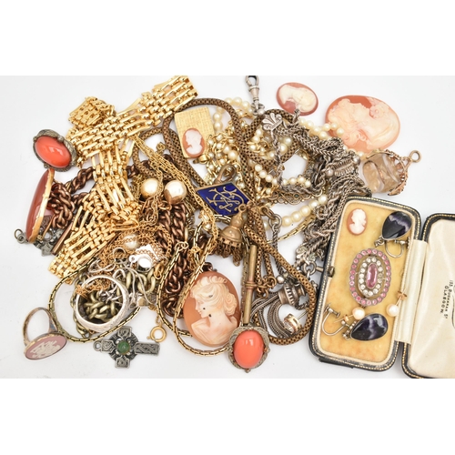 75 - A BAG OF ASSORTED COSTUME JEWELLERY, to include a 9ct gold and paste swivel fob, open work mount hal... 