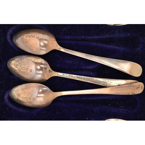 123 - ASSORTED SILVER ITEMS, to include a cased set of six teaspoons, hallmarked Sheffield, a set of six G... 