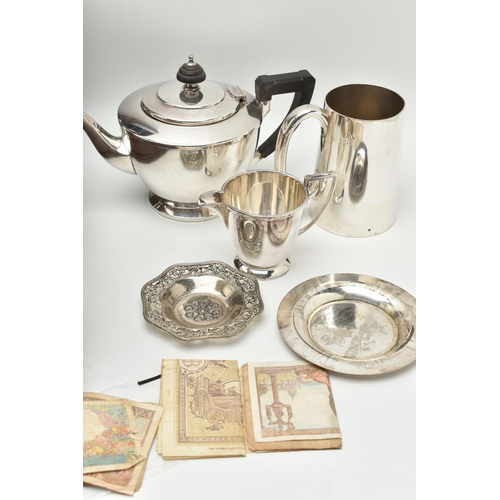 148 - CANTEEN OF CUTLERY, WHITE METAL WARE AND BANKNOTES, to include a wooden canteen with stainless steel... 