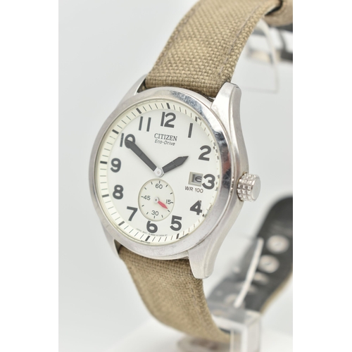 169 - A GENTS 'CITIZEN ECO-DRIVE' WRISTWATCH, large round cream dial signed 'Citizen Eco-Drive WR100', Ara... 