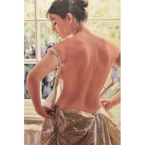 305 - ROB HEFFERAN (BRITISH 1968) 'ELEGANCE I', a signed limited edition print on paper depicting a female... 