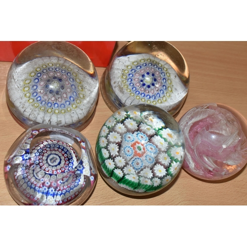 342 - A COLLECTION OF GLASS PAPERWEIGHTS, comprising a Whitefriars Millefiori  commemorative Silver Jubile... 