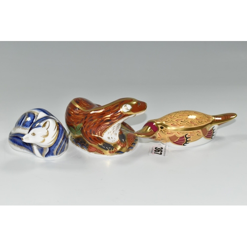 367 - THREE ROYAL CROWN DERBY IMARI PAPERWEIGHTS, comprising 'Otter' with a gold hexagonal 21st anniversar... 