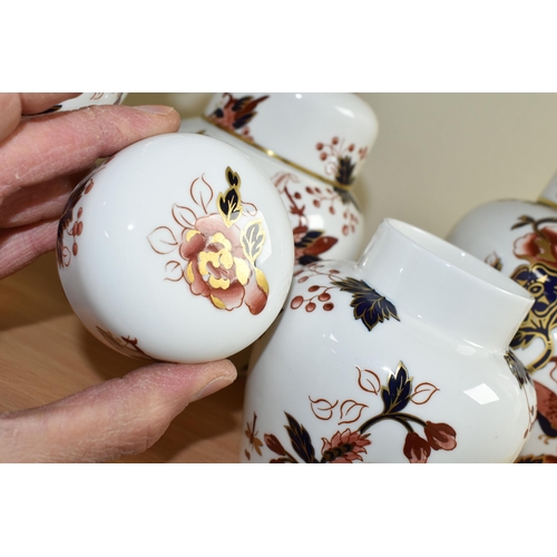 375 - A GROUP OF COALPORT 'HONG KONG' PATTERN GINGER JARS AND URNS, comprising two covered urns with gilt ... 