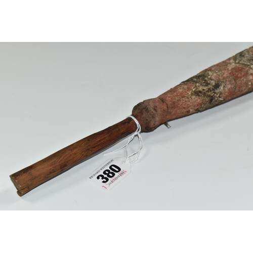 380 - TRIBAL INTEREST: AN OBSIDIAN KNIFE ON A PAINTED WOODEN SHAFT, the wooden shaft carved with geometric... 