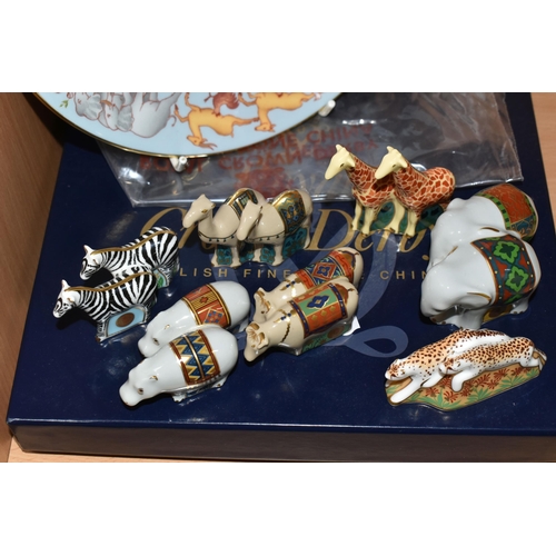 390 - A BOXED ROYAL CROWN DERBY FOR SINCLAIRS NOAH'S ARK LIMITED EDITION PLATE AND SEVEN UNBOXED ROYAL CRO... 