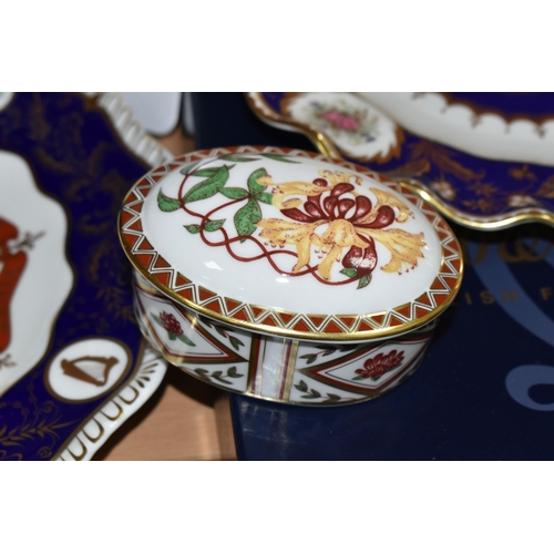 399 - A ROYAL CROWN DERBY IMARI 1128 PATTERN DINNER PLATE AND THREE OTHER ITEMS OF ROYAL CROWN DERBY, the ... 