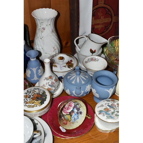 403 - A GROUP OF AYNSLEY AND OTHER CERAMICS, GLASS AND BOOKS, including an Aynsley trio, the cup and plate... 