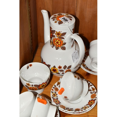 404 - A MIDWINTER MQ2 SHAPE EIGHTEEN PIECE COFFEE SET IN 'SEPTEMBER SONG' PATTERN, pattern designed by Jes... 